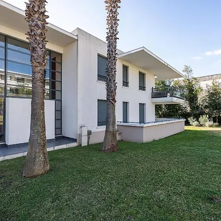 Beautiful And Spacious 2 Bed With Pool * Antibes